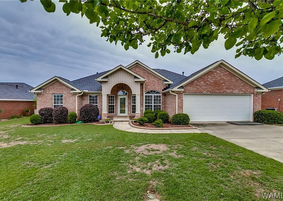 1st image of 6427 Brighton Ln