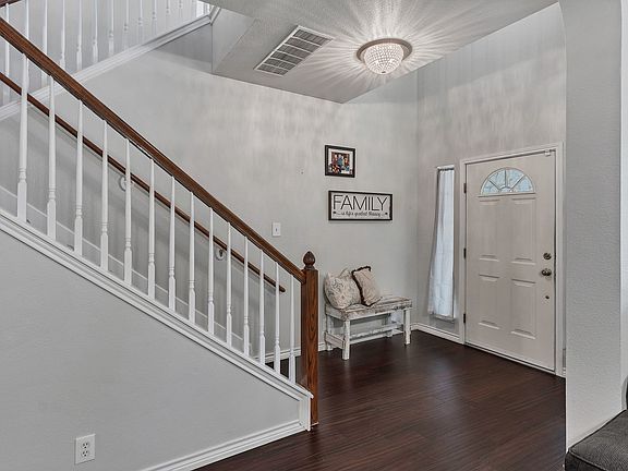 5th image of 3508 Dartmouth Cove