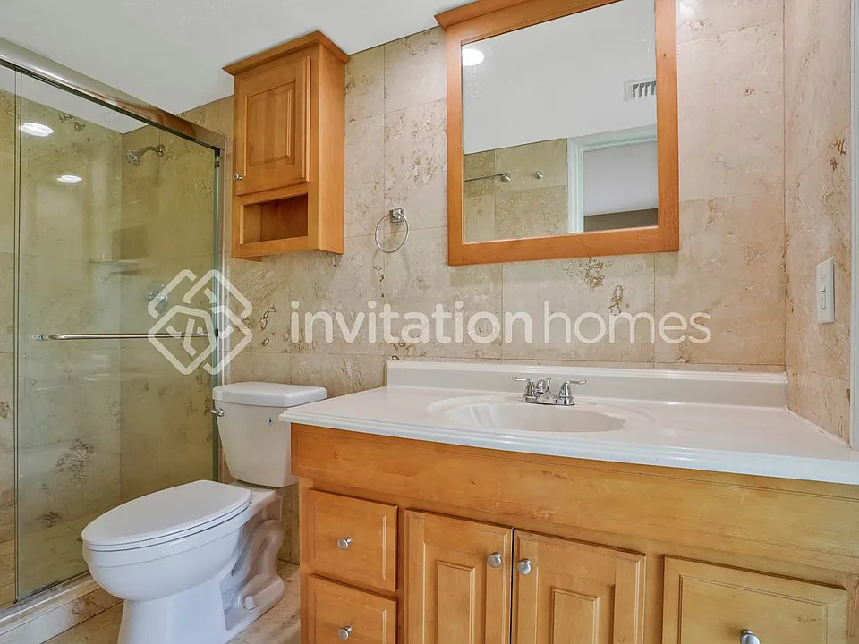 35 Tam O Shanter Ln