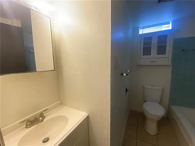 735 Lake Ave — Photo 22