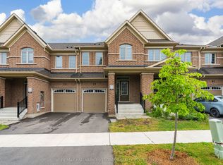 77 Air Dancer Cres, Oshawa, ON L1L 0V3