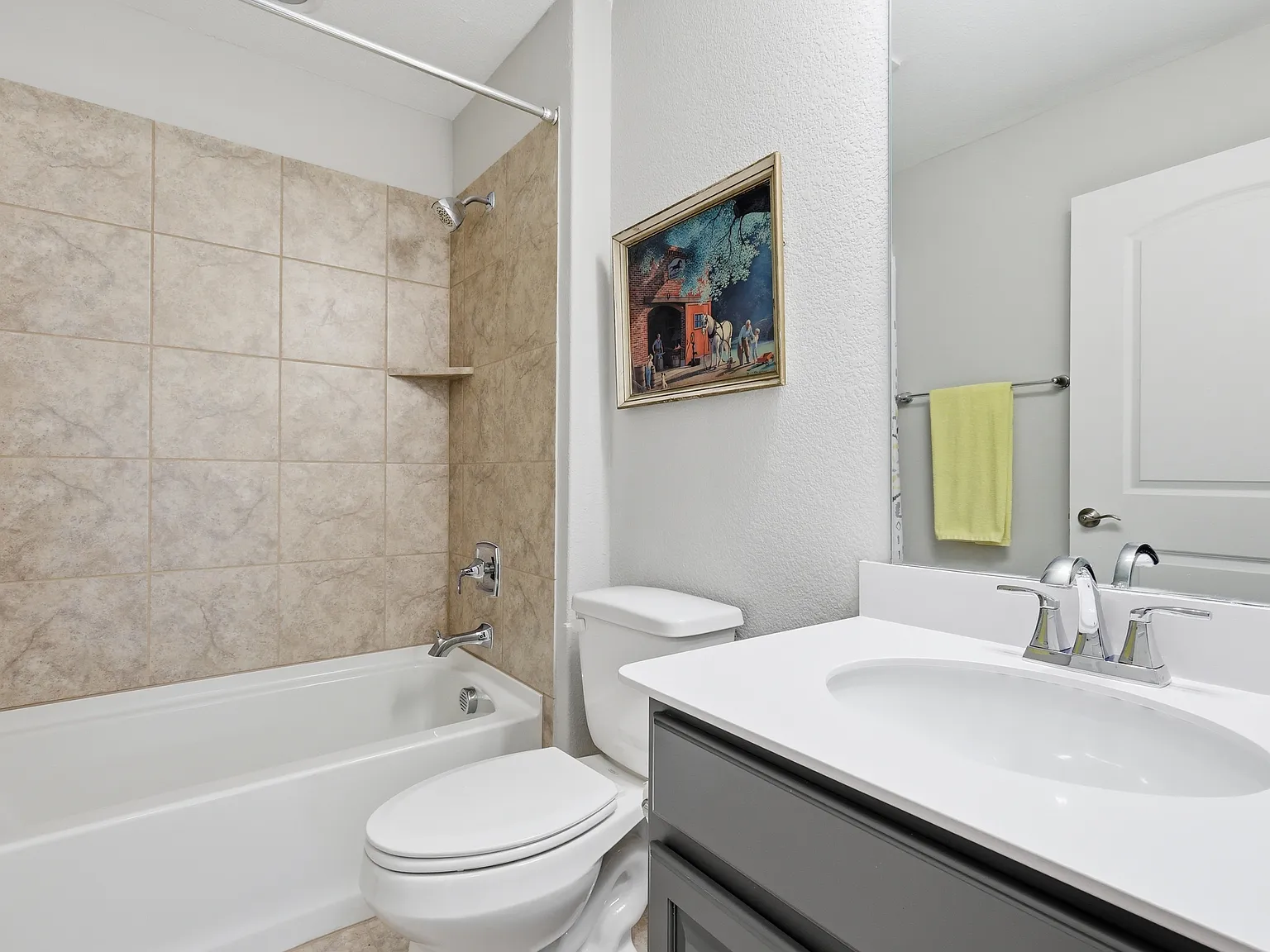 2 bed, 1474 sqft, $2,200 — Photo 2