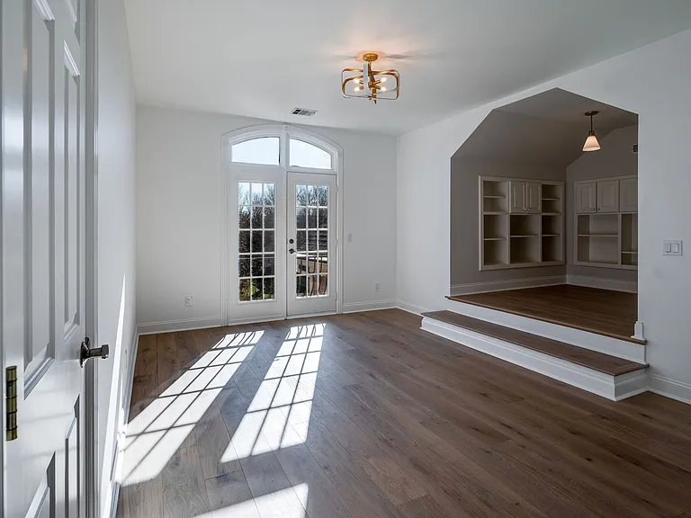 1449 Willowbrooke Cir — Photo 41