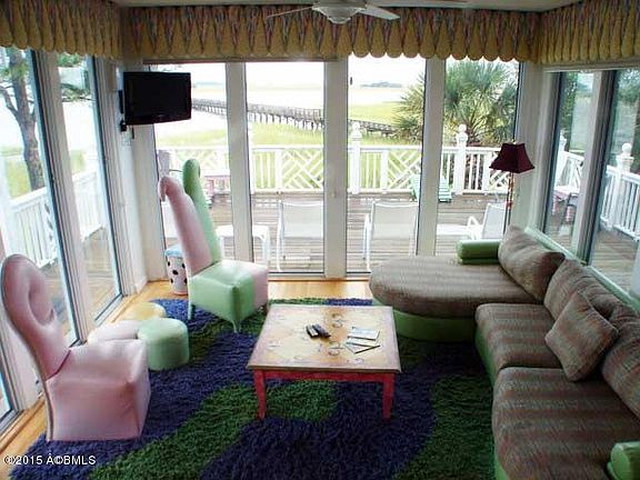 2nd image of 40 Veranda Beach