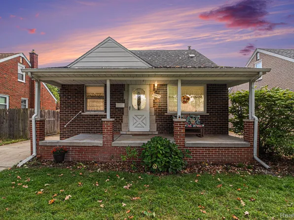 13427 Brest St, Southgate, MI 48195