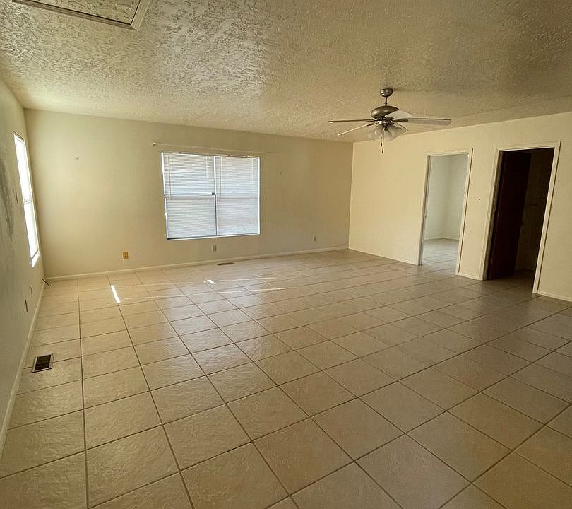 1st image of 2210 W Alameda St #2214-A2