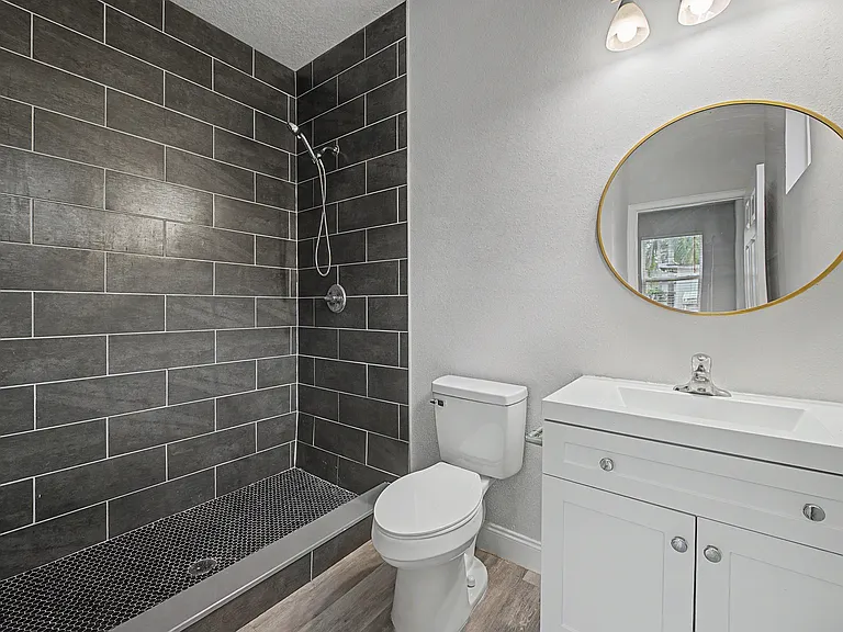 1614 E Mulberry Dr — Photo 20