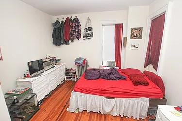 Rented by Jonis Realty