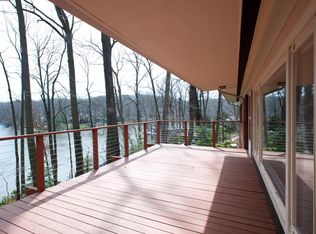 6314 Cavalier Corr, Falls Church, VA 22044