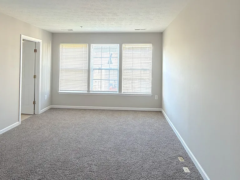 9899 Decatur Rd — Photo 27