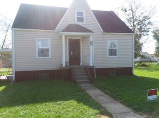 120 2nd St, Follansbee, WV 26037