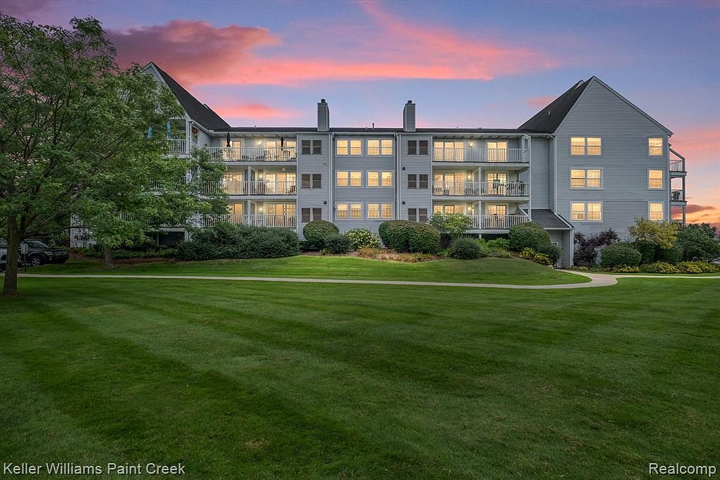 3565 Port Cove Dr 78781, Waterford, MI 48328 Zillow