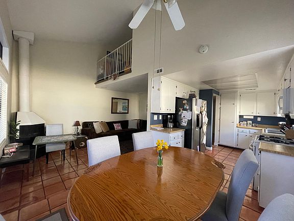 2nd image of 118 Jeranios Ct