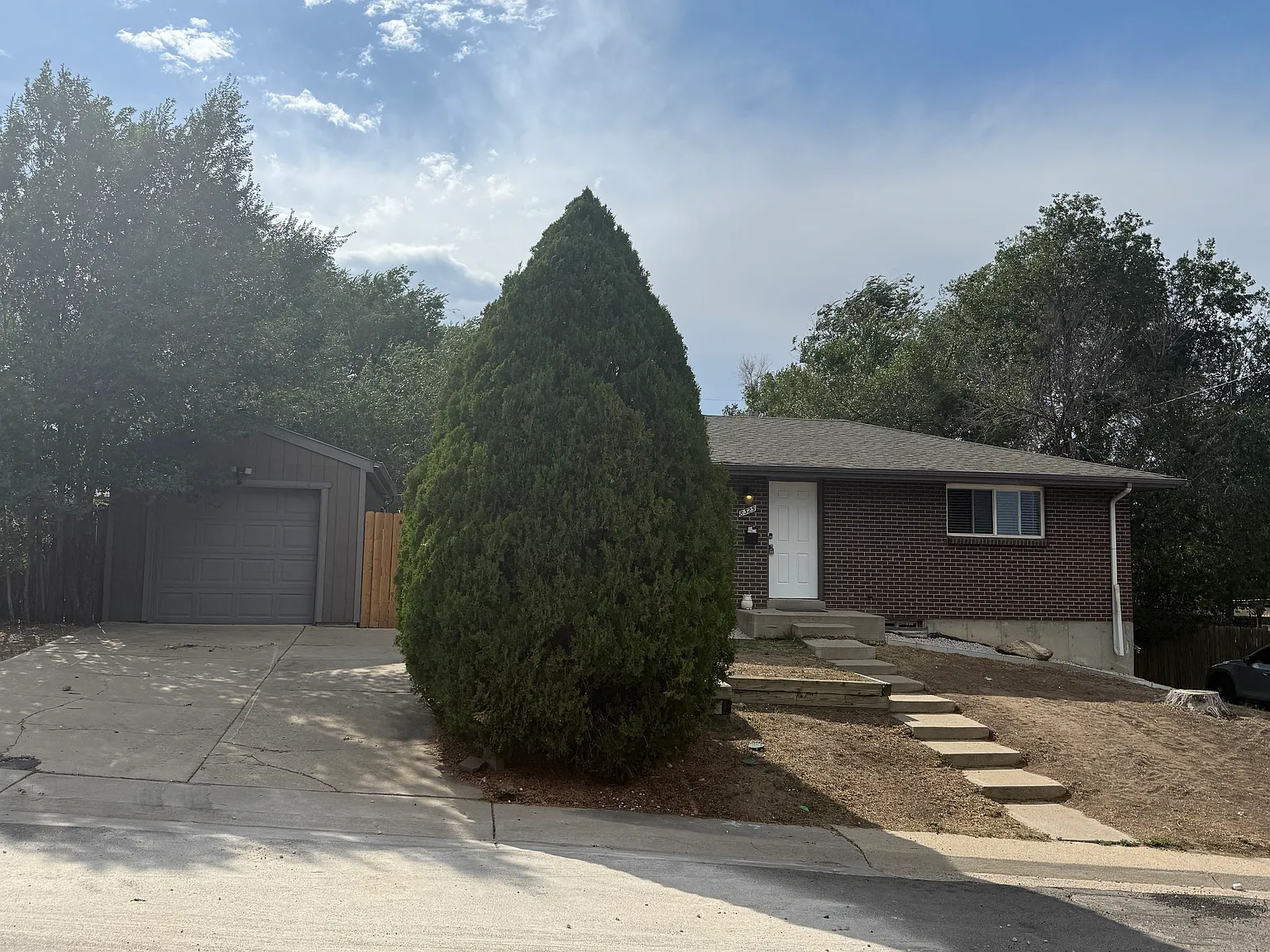 8325 Acoma St — Photo 3