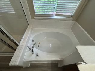 4464 Horseshoe Ct, Decatur, GA 30034