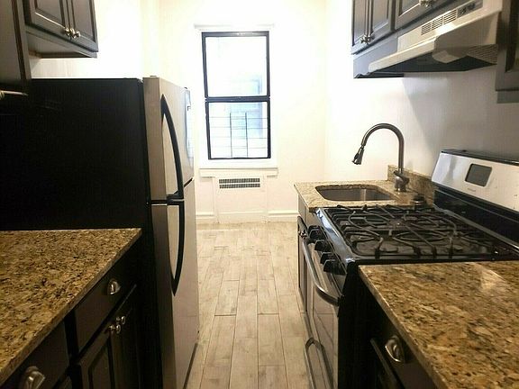 2nd image of 832 Ocean Ave #M1
