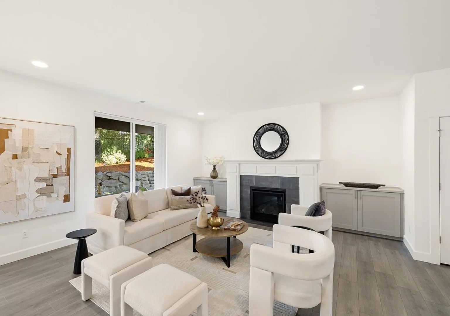 4Bd/3.5Ba Covington Home — Photo 3