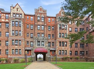 23 Old Mamaroneck Rd #3L, White Plains, NY 10605