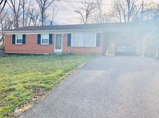 309 Sycamore Dr, Radcliff, KY 40160
