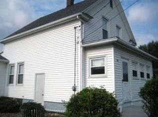 43 Arthur St, Chicopee, MA 01013