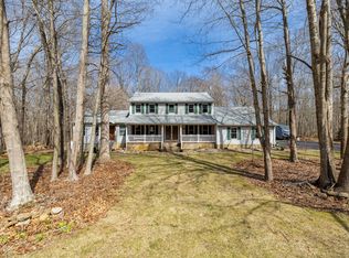 18 Christina Ct, Clinton, CT 06413