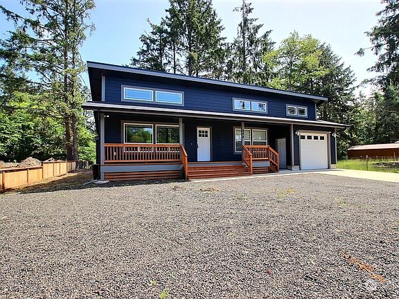 2nd image of 644 Sollecks Avenue SE