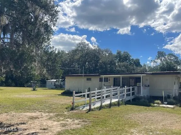 127 ARNOLD Street, Interlachen, FL 32148