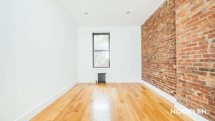 Rented by Nooklyn NYC LLC | media 24