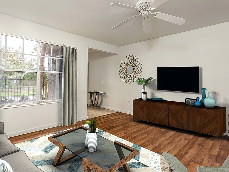 Landon Pointe — Photo 1