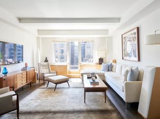 930 5th Ave, New York, NY 10021