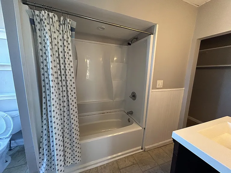 78 Continental Ave #1 — Photo 18