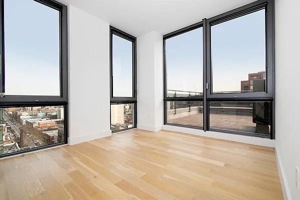 Rented by REAL New York | media 12