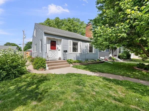 2820 Fair Ave, Davenport, IA 52803