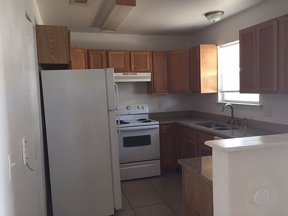 4th image of 3591 Ariel Ct APT E