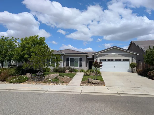 463 S Crescent Ln, Madera, CA 93636