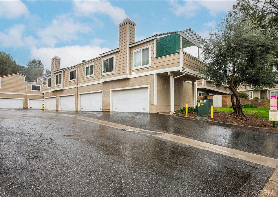 1st image of 31321 The Old Rd Unit G