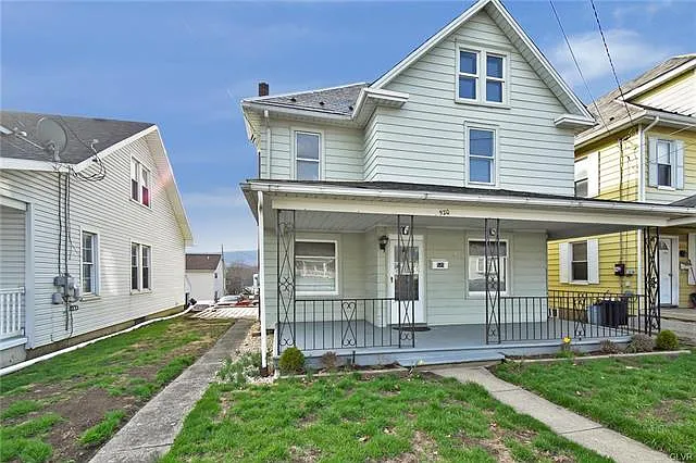 520 S Broadway photo 1