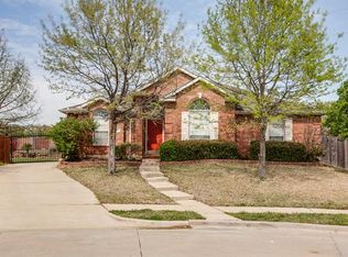 1335 Bobing Dr, Lewisville, TX 75067