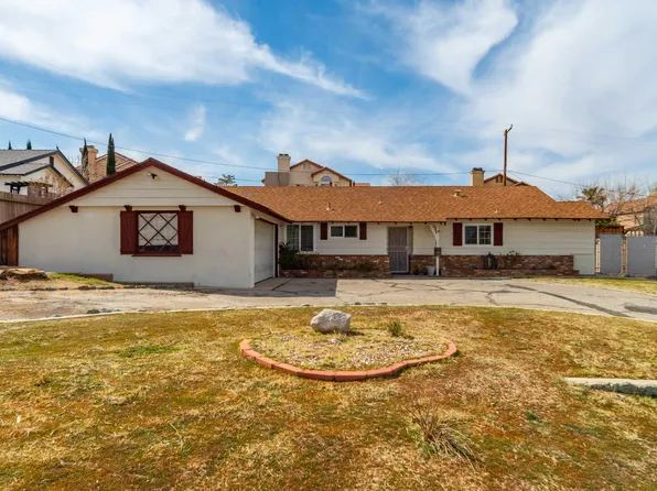 38629 Yucca Tree St, Palmdale, CA 93551
