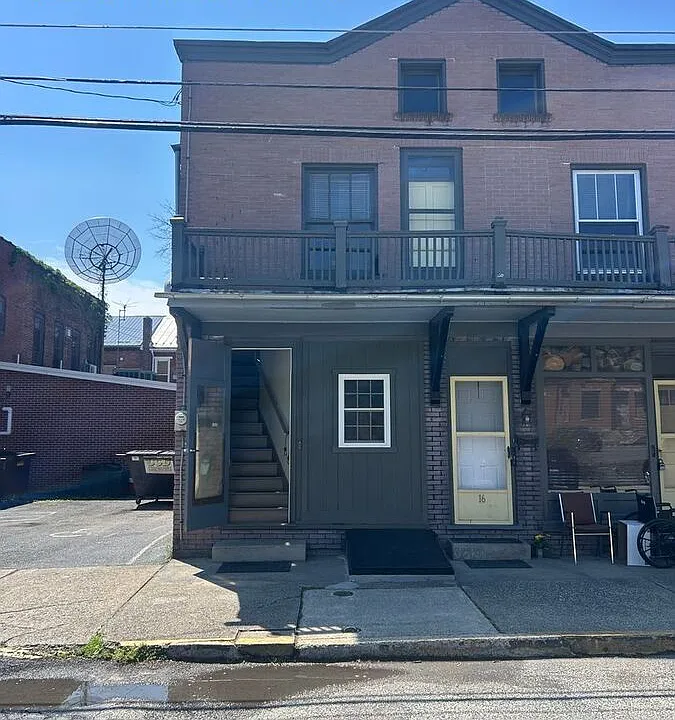 14-18 Penn Ave #A