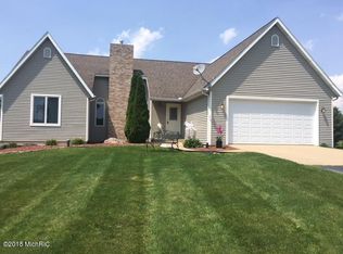 9919 E West Ave, Vicksburg, MI 49097