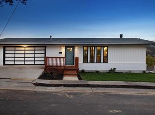 951 Ulfinian Way, Martinez, CA