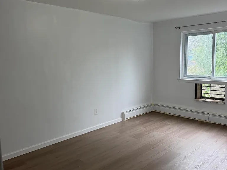 85-16 169th St #3 — Photo 7