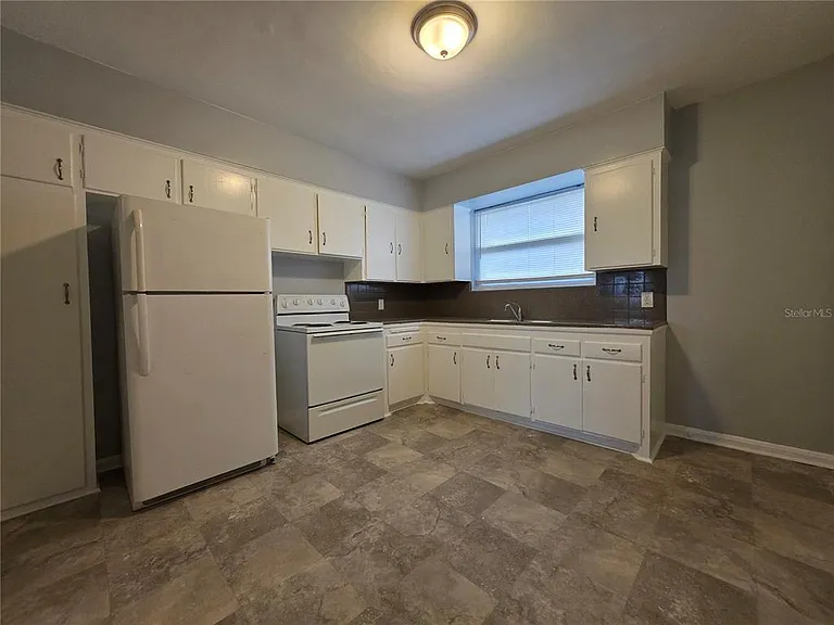 3148 Belden St #3 — Photo 3