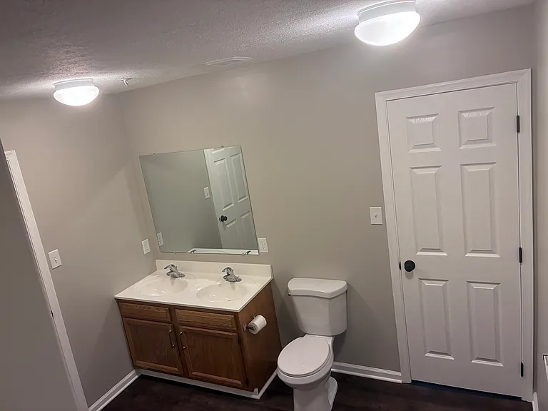 209 Mike Dr — Photo 8