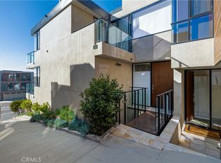 1310 Manhattan Ave, Manhattan Beach, CA 90266