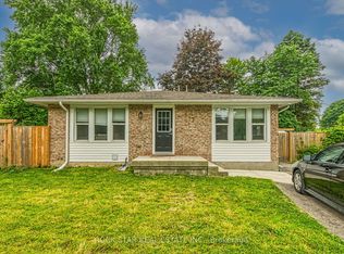 407 Castlegrove Pl, London, ON N6G1L1