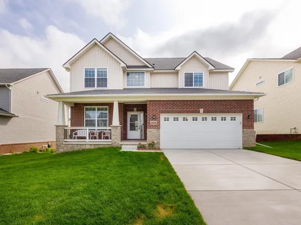 30820 Asbury Hill Ct, New Hudson, MI 48165