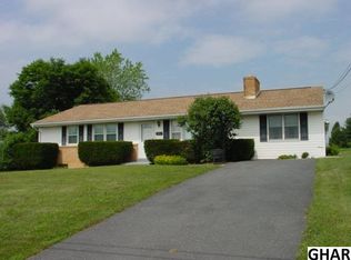 815 Longs Gap Rd, Carlisle, PA 17013