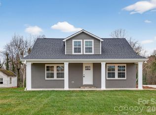 109 S Main St, Granite Falls, NC 28630